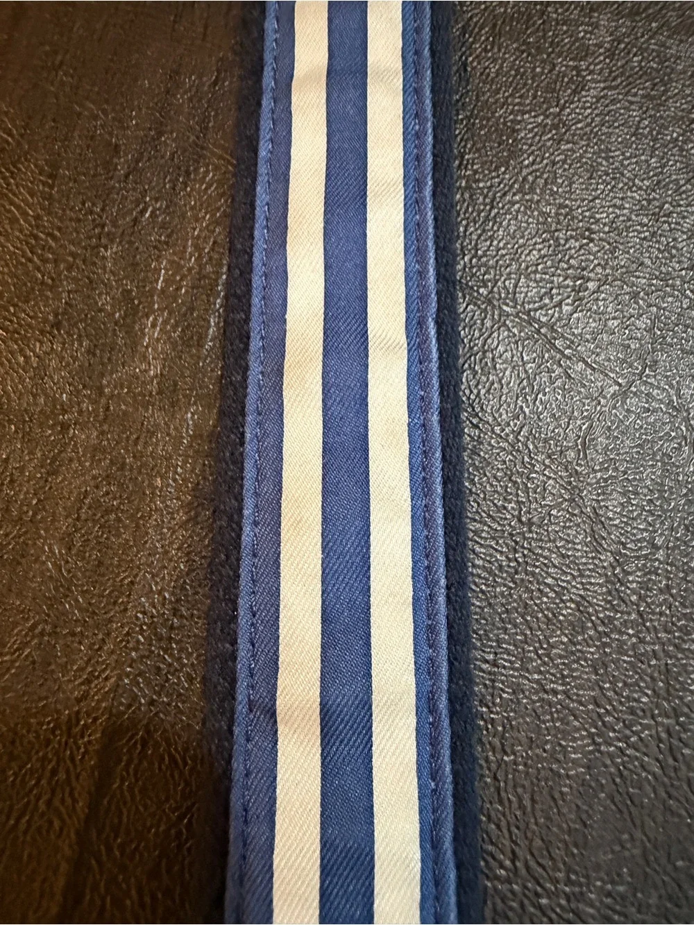 Vineyard Vines Navy & White Striped Kids Fabric and Leather Belt Sz 24
